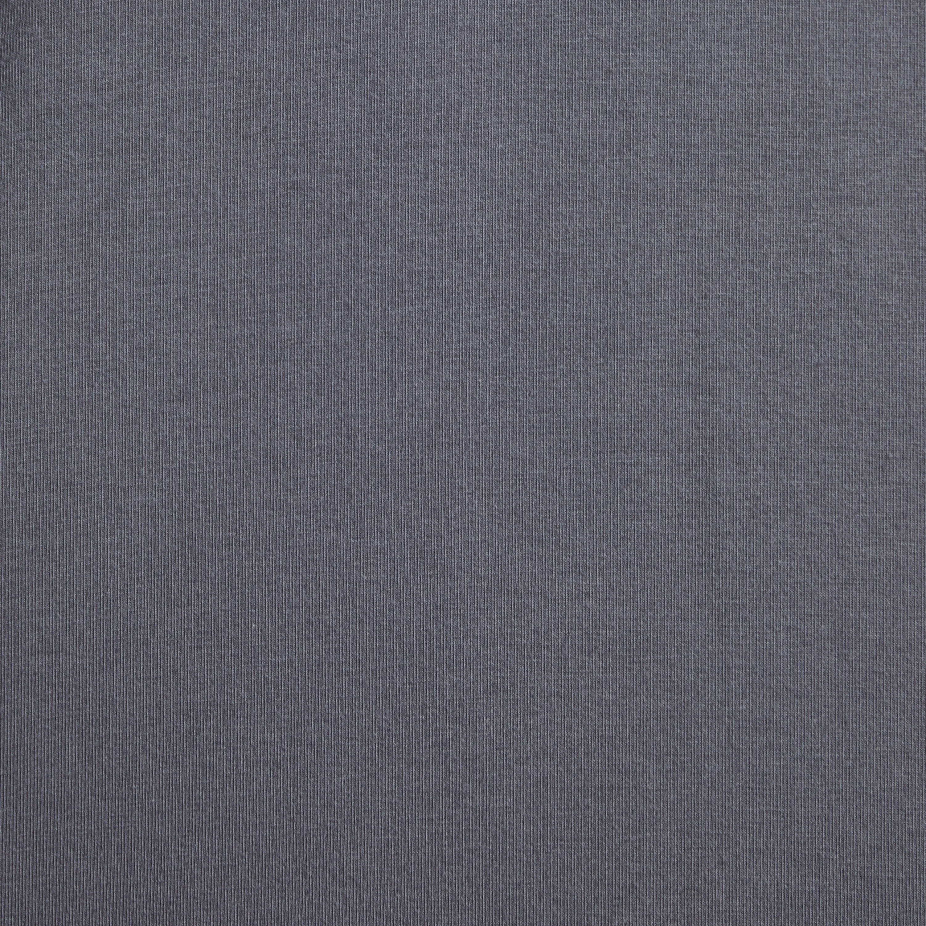 V-Neck T-shirt in Tedra™