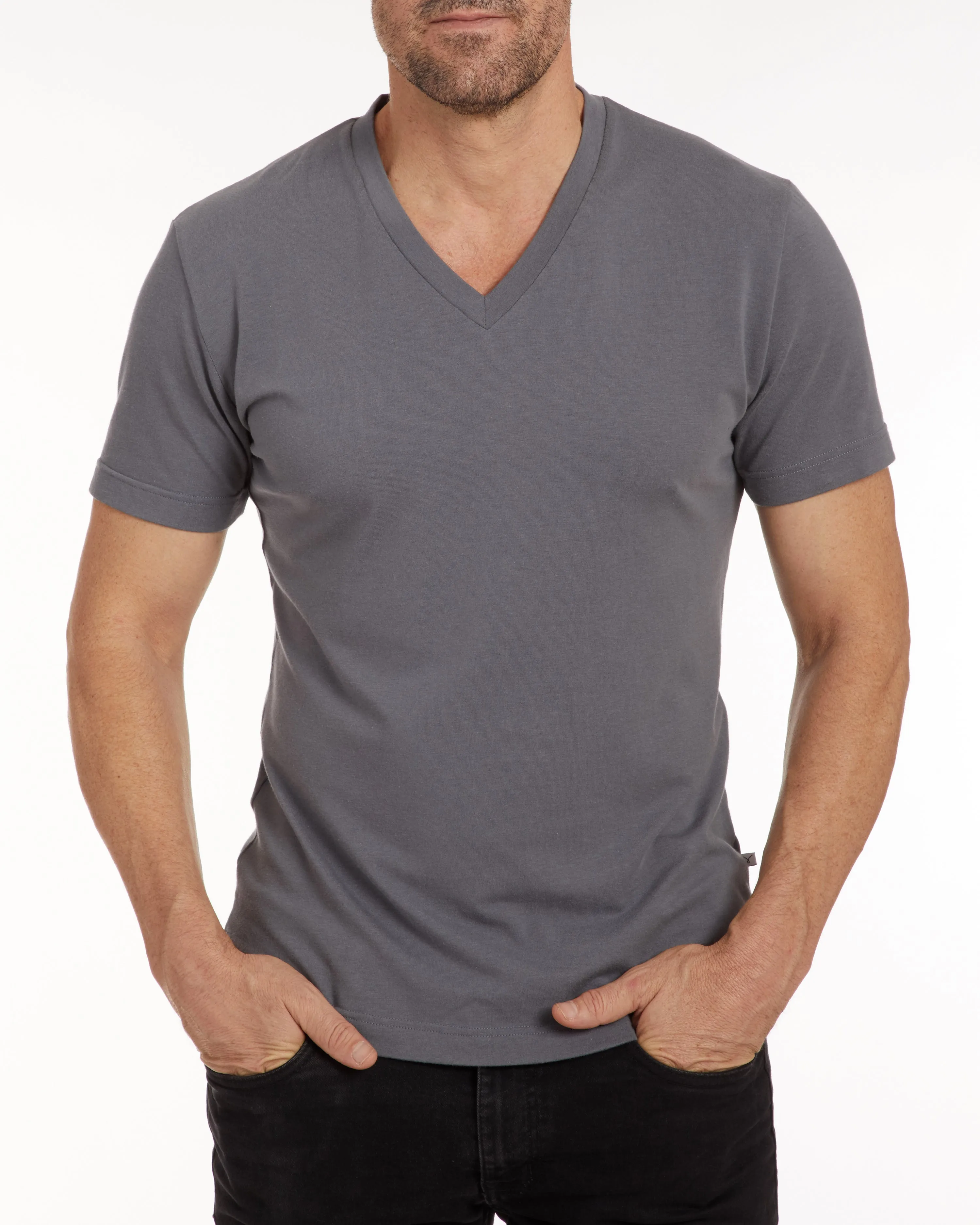 V-Neck T-shirt in Tedra™