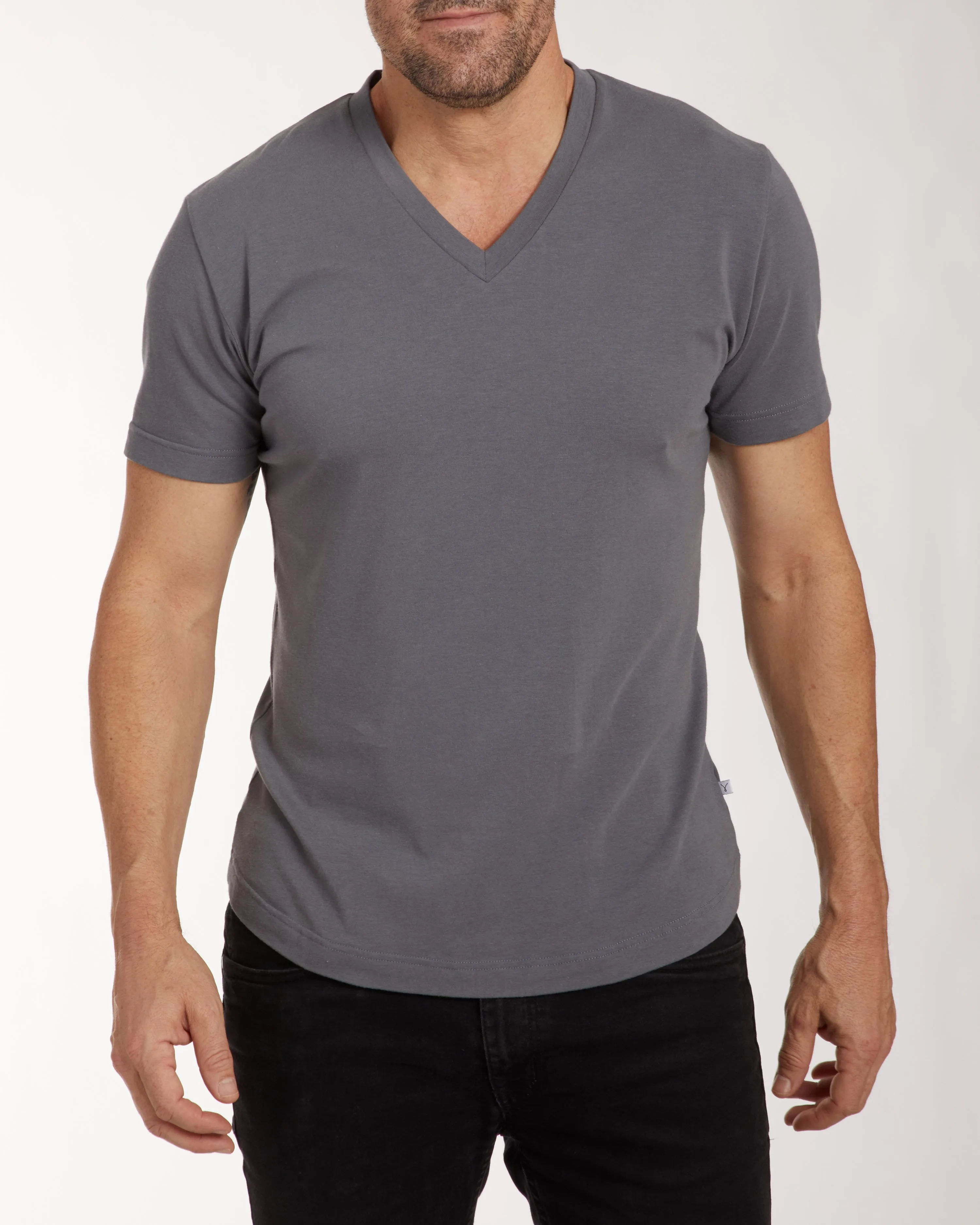 V-Neck T-shirt in Tedra™